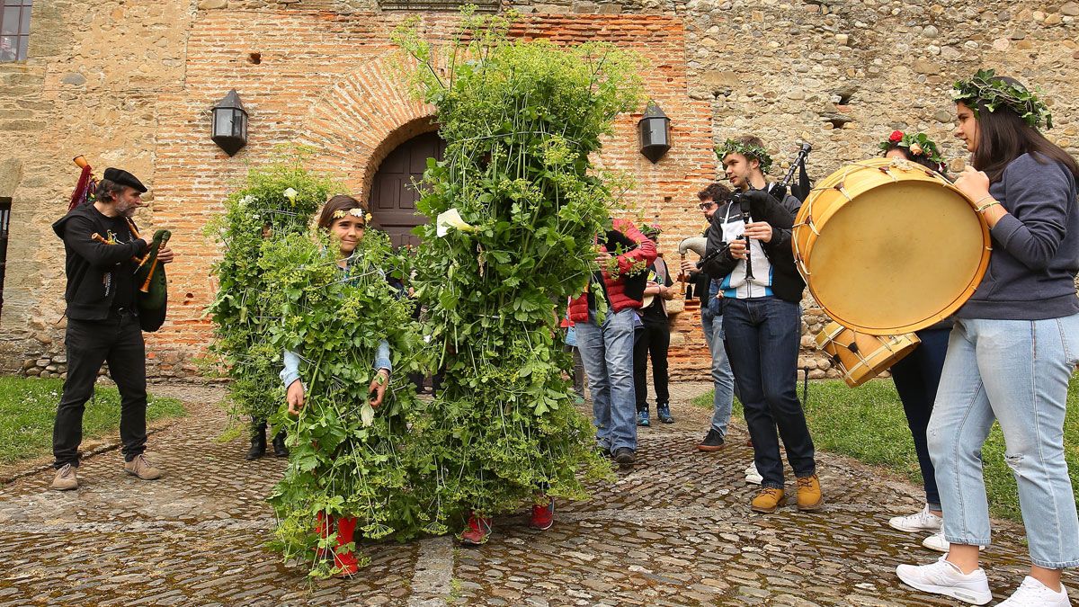 Fiesta de los Mayos de Villafranca del Bierzo. | CÉSAR SÁNCHEZ (ICAL)