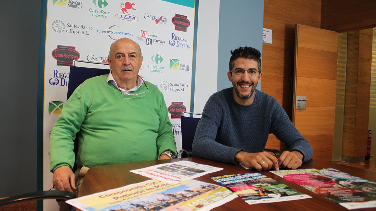 Julio Tolón y Santiago Miguélez en la presentación de las actividades. | T.G.