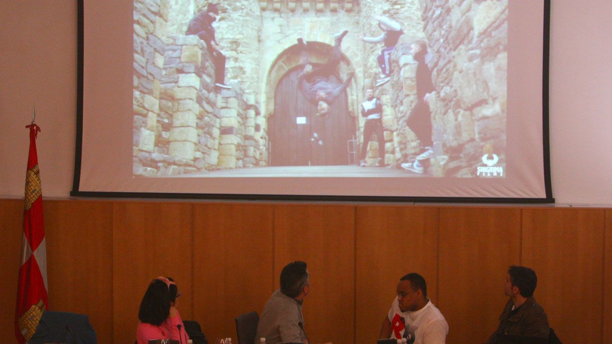 Presentación del vídeo promocional de la final de B16 en Ponferrada el próximo abril. | César Sánchez (Ical)