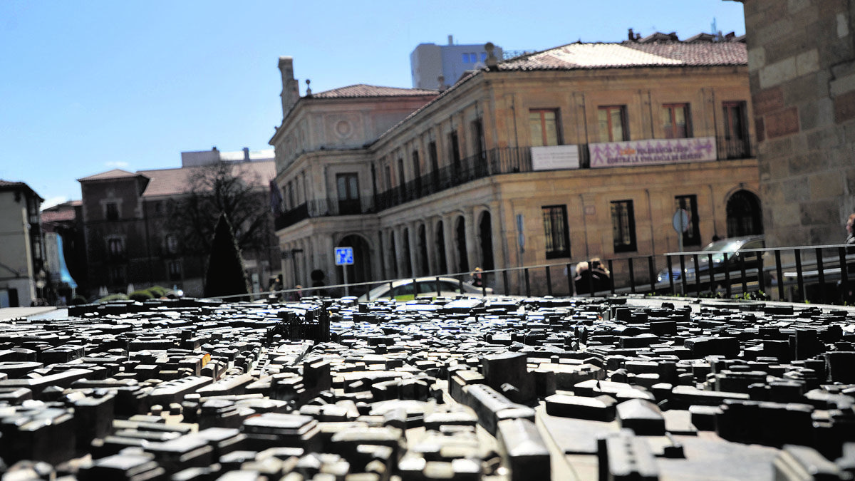 Imagen de la sede del Ayuntamiento de León en la plaza de San Marcelo. | DANIEL MARTÍN
