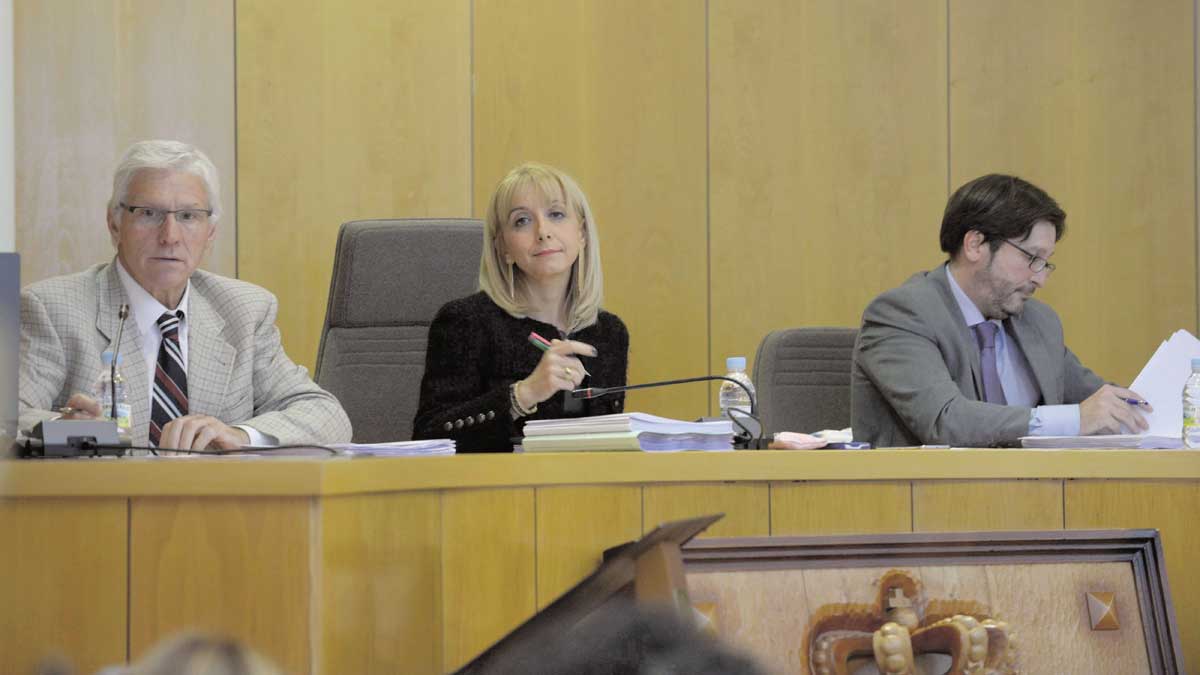 Reunión del alcalde de San Andrés con profesores y alumnos. | L.N.C.