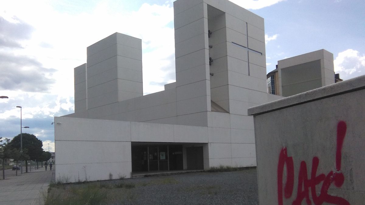 La iglesia mantiene su tranquilidad tras el acto vandálico. | D.M.