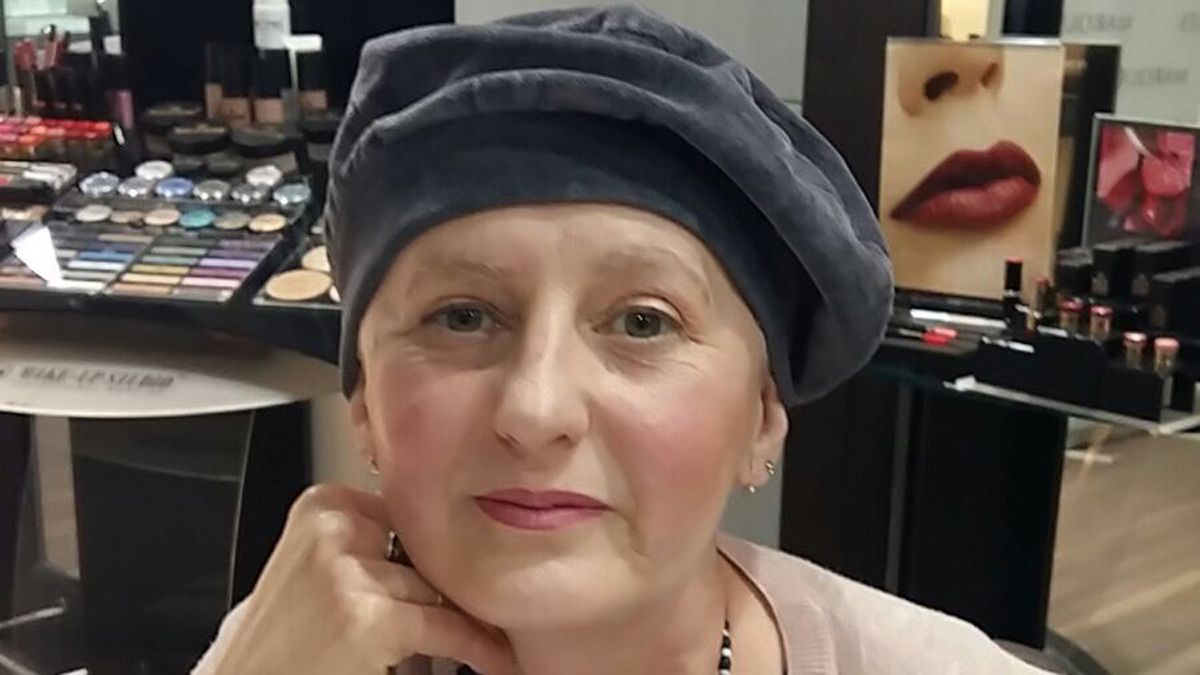 Eva María García hizo uno de los talleres de la AECC en Marqués en febrero. Aprendes muchos trucos y mejora tu autoestima, cuenta ella.