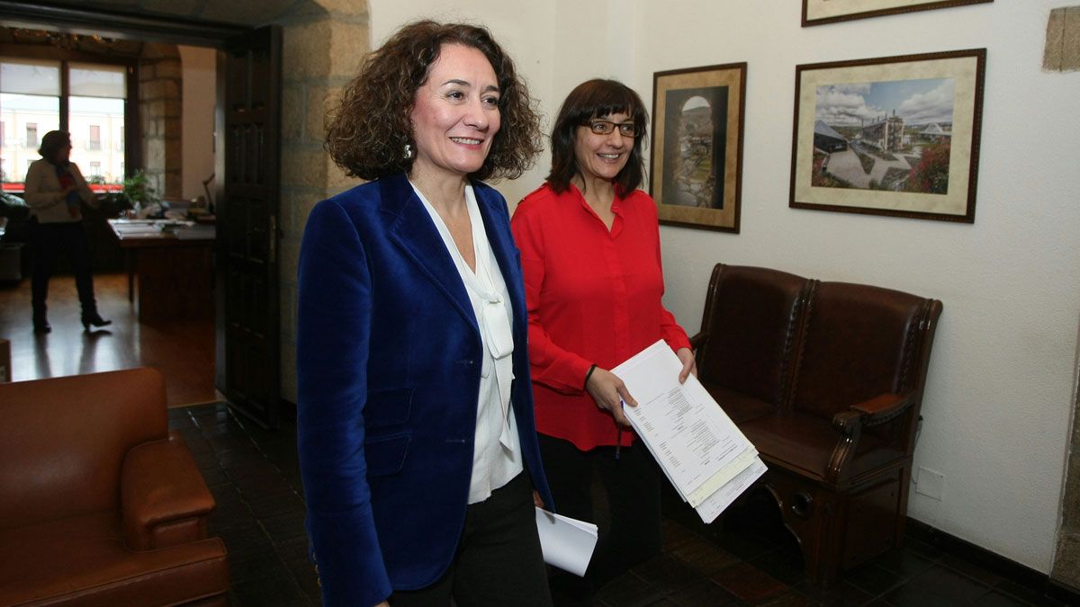 El edil de Hacienda, Fernando Álvarez, este jueves en la comisión del área en el Ayuntamiento de Ponferrada. | César Sánchez (Ical) El edil de Hacienda, Fernando Álvarez, este jueves en la comisión del área en el Ayuntamiento de Ponferrada. | César Sánchez (Ical)