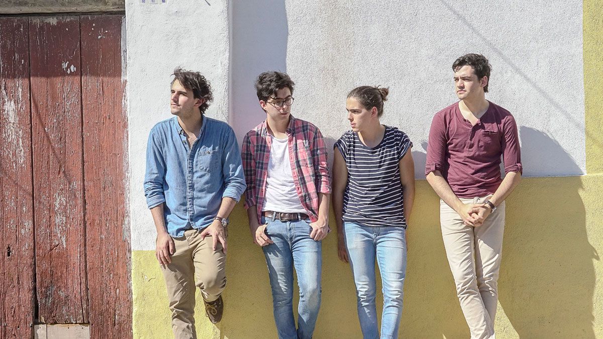 Los cuatro jóvenes componentes de la banda colombiana Morat, que el próximo 2 de septiembre ofrecerán un concierto en el Palacio de los Deportes de León.
