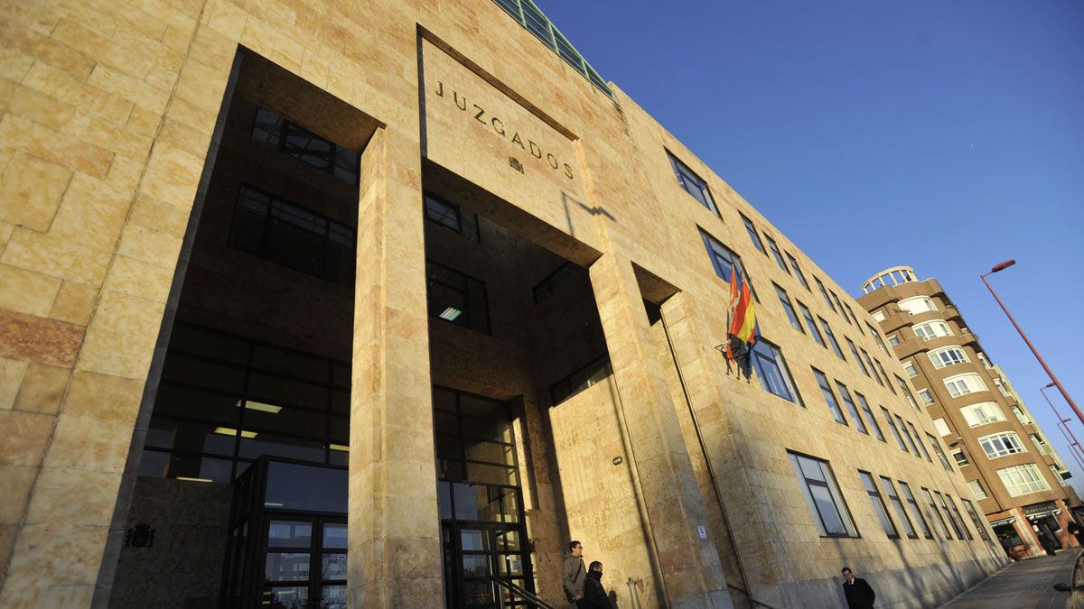 El juicio se celebrará el día 6 en el Juzgado de lo Penal número 2. | DANIEL MARTÍN