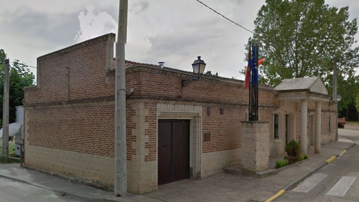 Sede consistorial del Ayuntamiento de Las Omañas. | Google