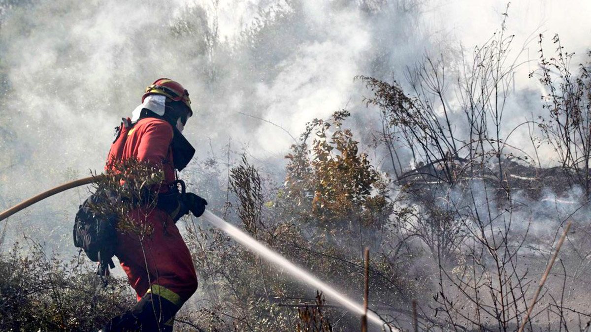 Efectivos de la UME trabajando en Portugal. | UME