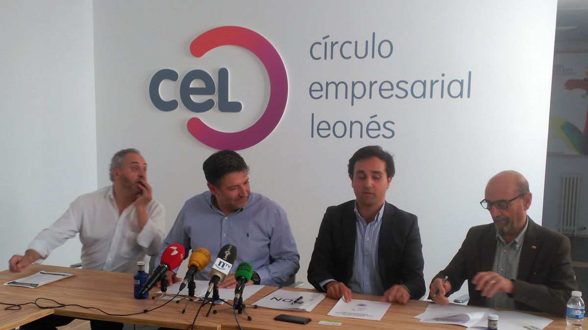 Jesús Arias, Julio César Álvarez, José María Fernández y Fulgencio Revuelta. | L.N.C. Jesús Arias, Julio César Álvarez, José María Fernández y Fulgencio Revuelta. | L.N.C.