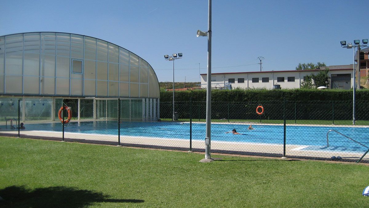 Las piscinas de Trobajo estarán abiertas este sábado. | L.N.C.