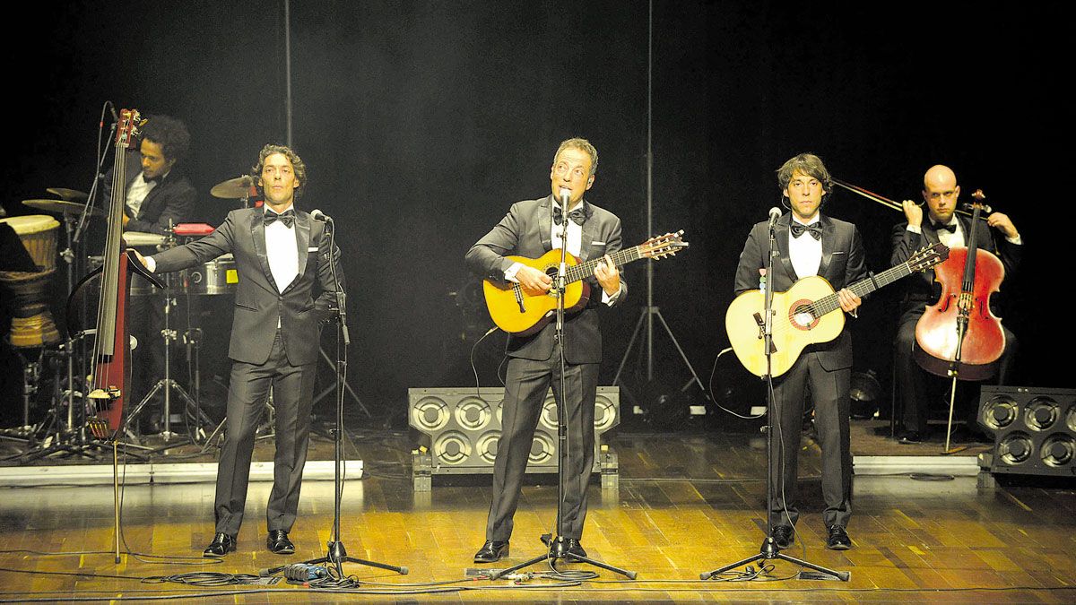 Café Quijano durante su última actuación en el Auditorio de León. | MAURICIO PEÑA