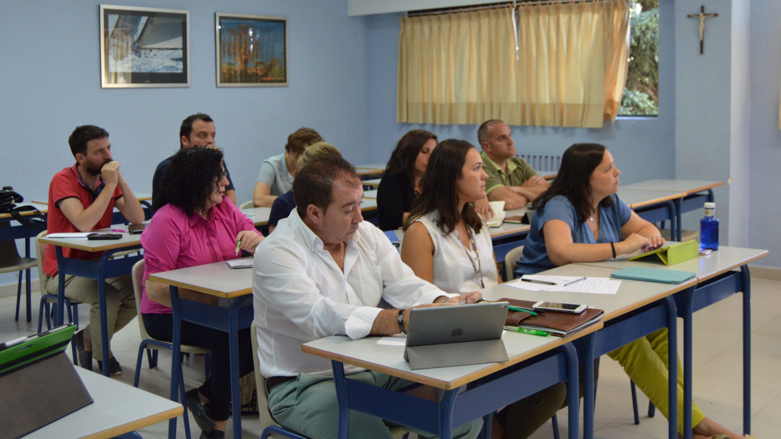 Los profesores del Peñacorada durante una de las jornadas de formación. | L.N.C.