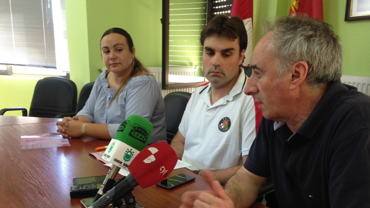 Comparecencia del alcalde presentando la Feria de la Alfarería.