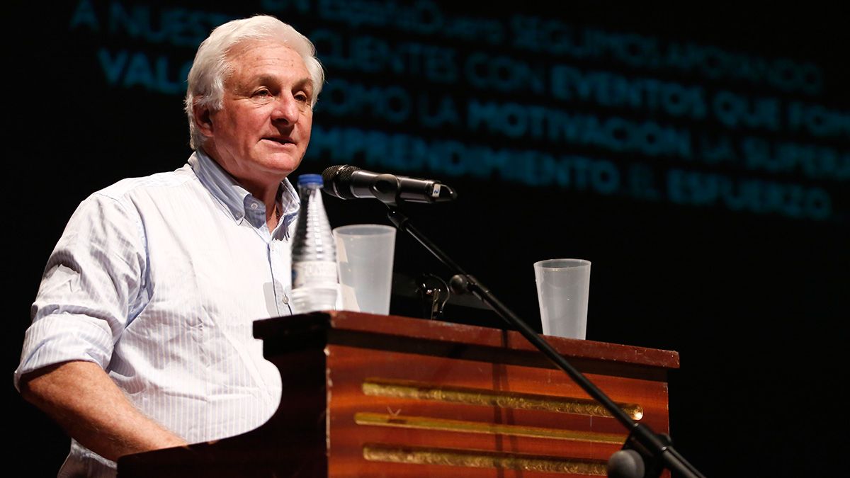 Roberto Canessa durante su intervención en el Auditorio Ciudad de León. | ICAL