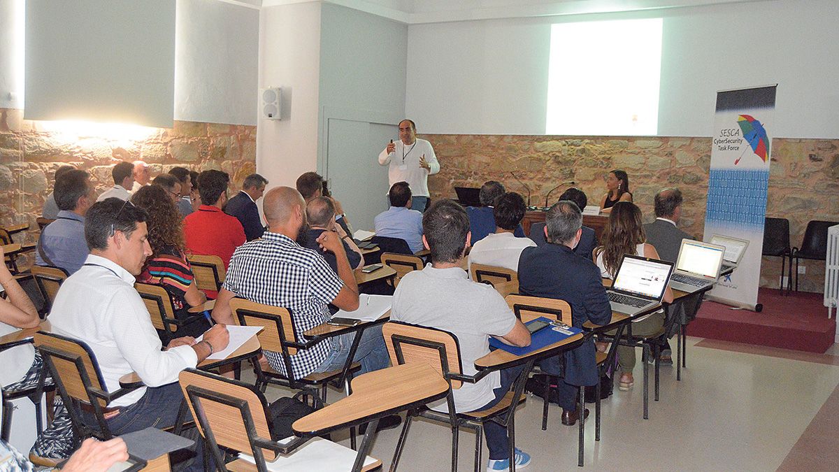 Un momento del seminario celebrado en Astorga. | P.F.