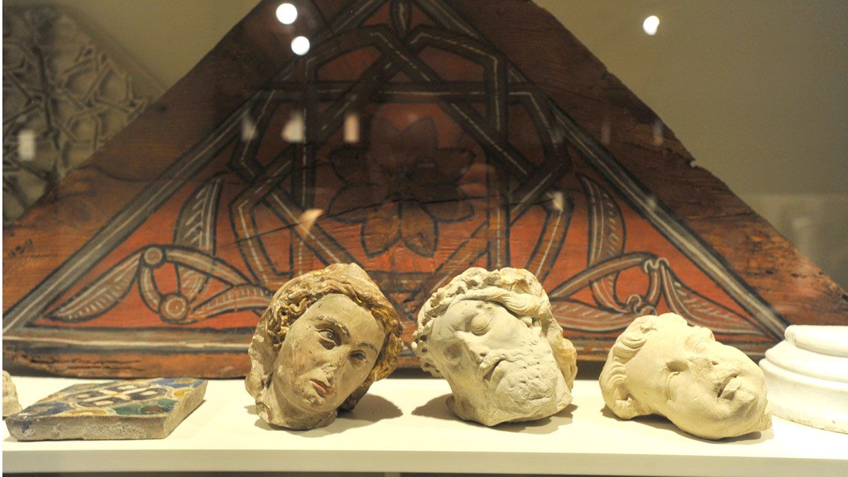 Algunas de las obras que se custodian en el Museo de León. | DANIEL MARTÍN