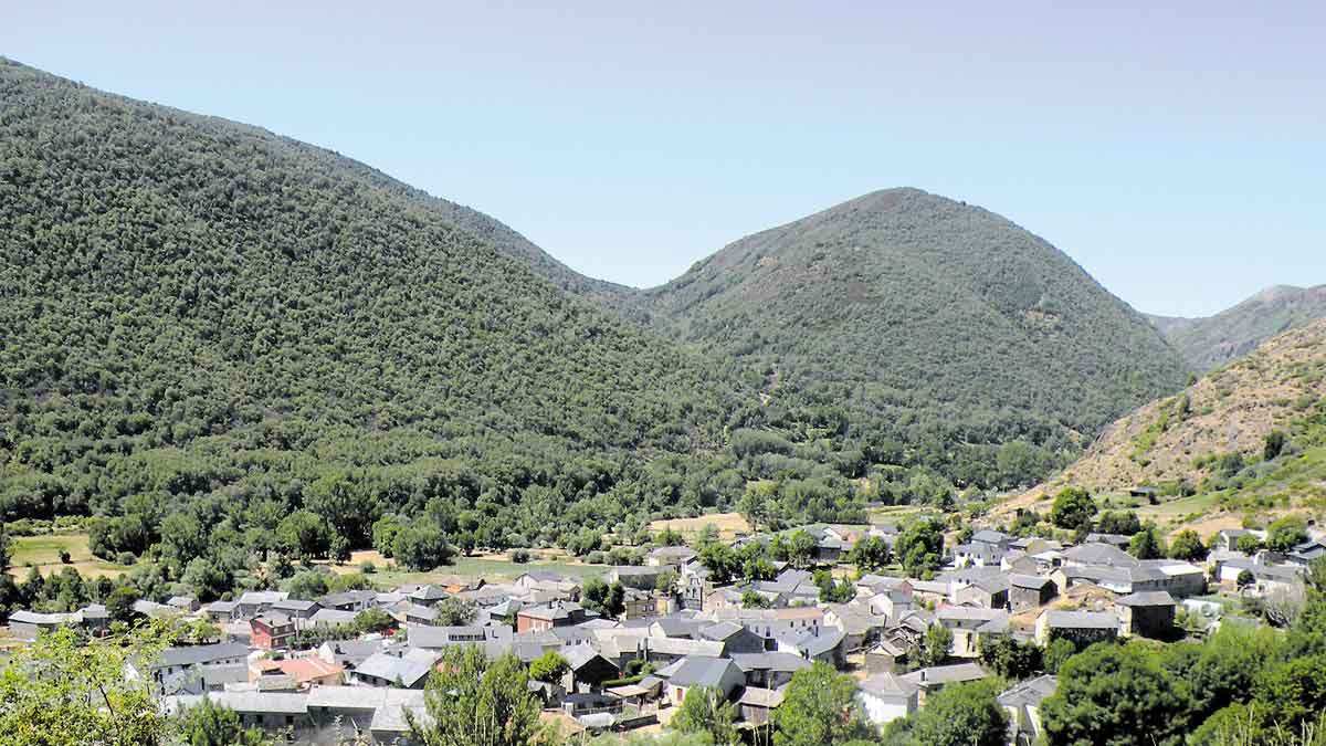 El municipio de Murias, en la imagen, es uno de los más representativos de la comarca de Omaña. | E.N.