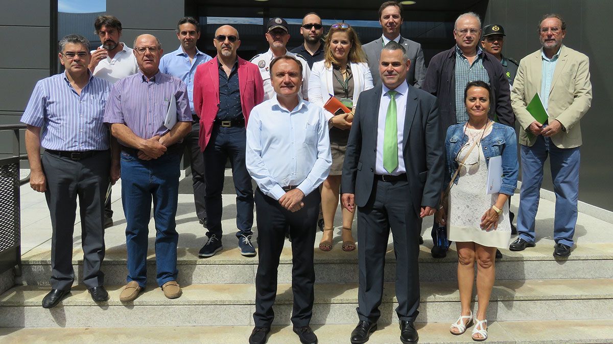 Una imagen de la visita a las instalaciones. Una imagen de la visita a las instalaciones.