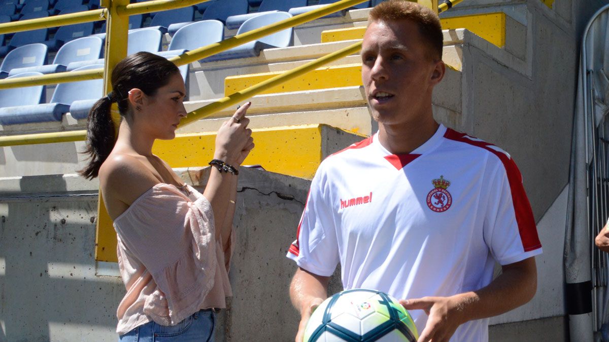 Yelko, en un instante de su presentación como nuevo jugador de la Cultural. | MAURICIO PEÑA