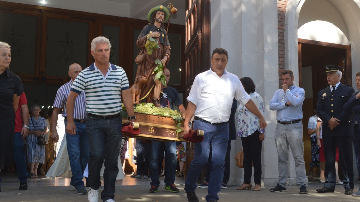 Inicio de la procesión del Voto de Villa en Ponferrada. | MAR IGLESIAS