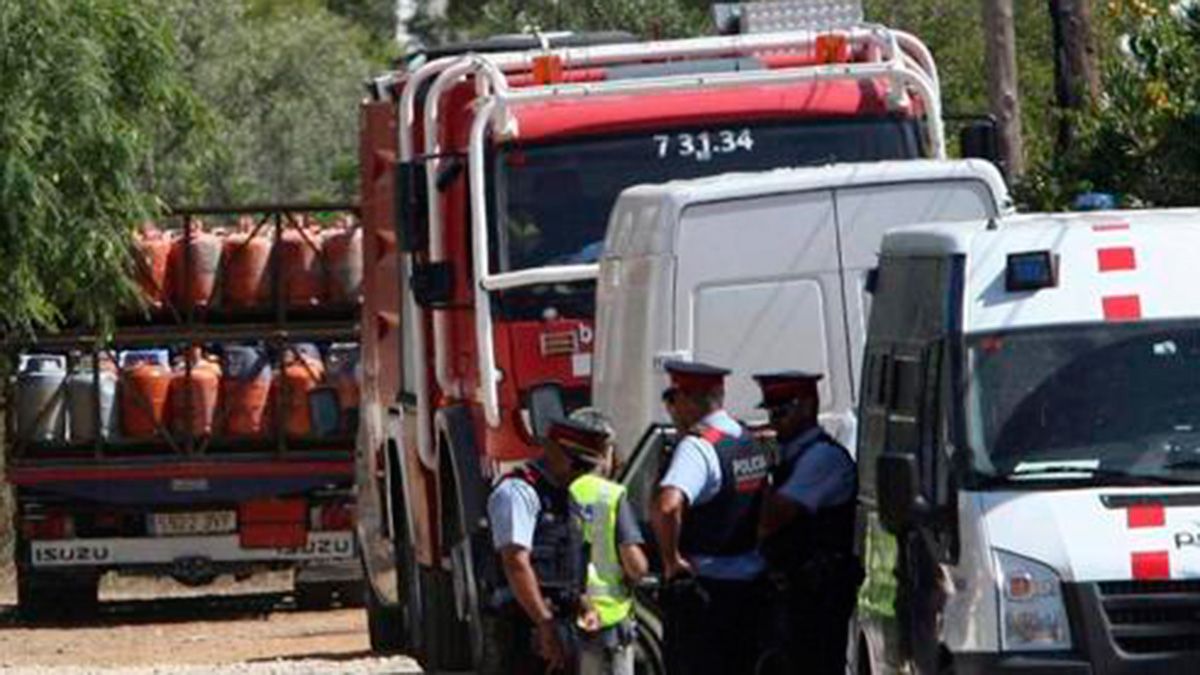 Imagen de las bombonas de butano encontradas en Alcanar. | ABC.es