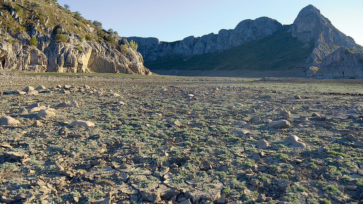 Las reservas de agua del Porma están esta semana al 23,78%.  | MAURICIO PEÑA