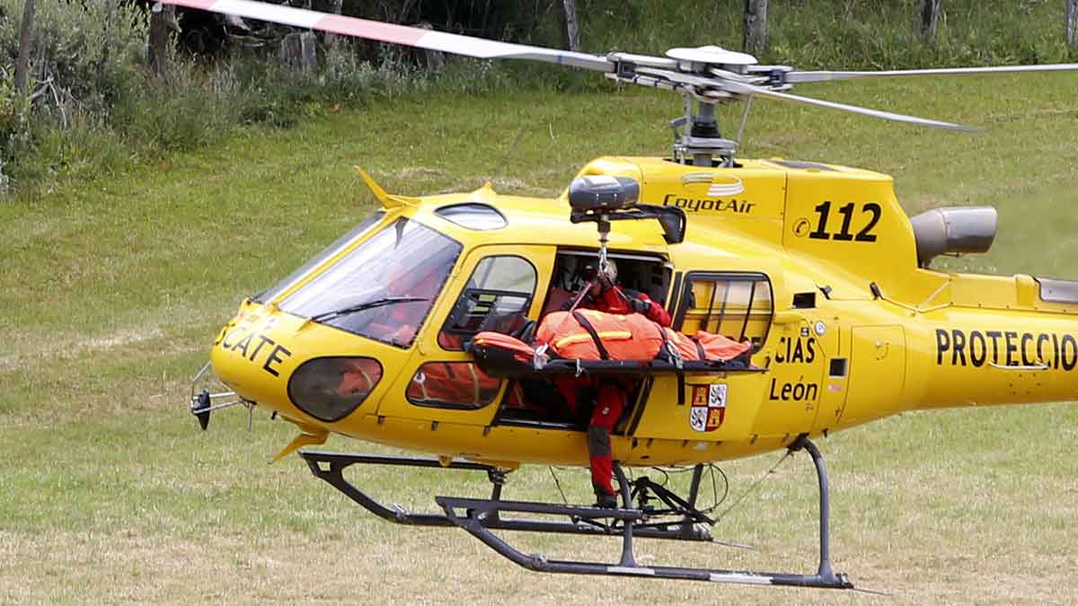 Un helicóptero del 1-1-2 durante un rescate. | ICAL