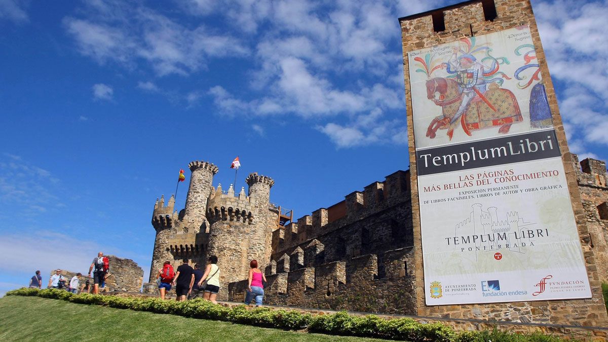 El Castillo de los Templarios, principal reclamo turístico de Ponferrada. | C. SÁNCHEZ (ICAL)