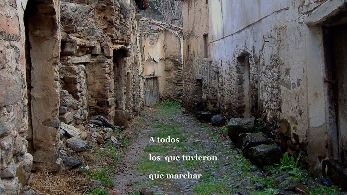La portada de la página de Faustino Calderón dedicada a los "pueblos deshabitados", en la que solamente aparecen cinco de la provincia de León