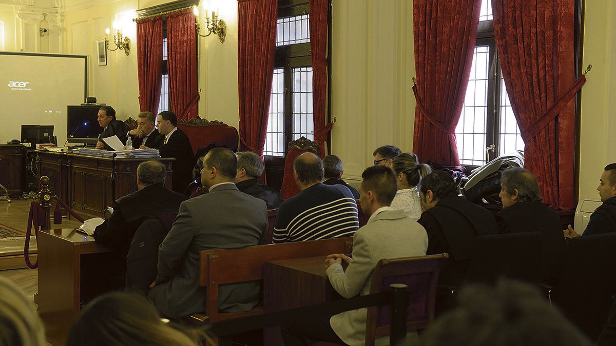 Un momento del juicio celebrado en la Audiencia Provincial de León. | MAURICIO PEÑA
