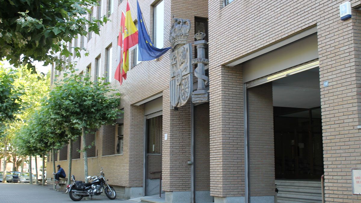 Fachada del Palacio de Justicia de Ponferrada, desde donde salió la sentencia en primera instancia. | M.I.