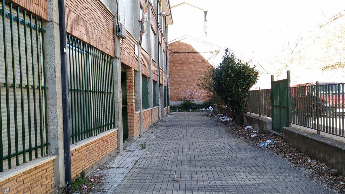 El antiguo colegio está en malas condiciones por el paso de los años. | M.I.