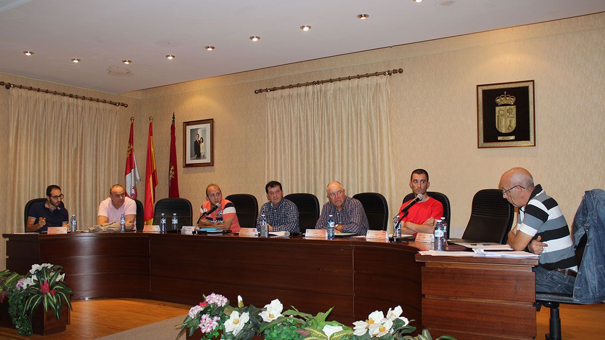 Un momento de la sesión plenaria en el Ayuntamiento. | A.H.