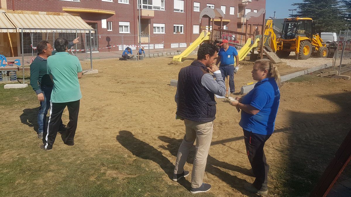 Primeros trabajos para la mejora del parque ‘Villa del Obispo’. | L.N.C.