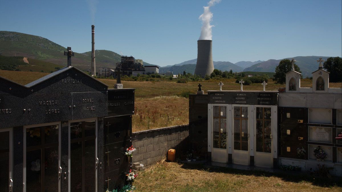 Agricultura, ganadería y una industria limpia, futuro del desarrollo del Bierzo | ANXO CABADA