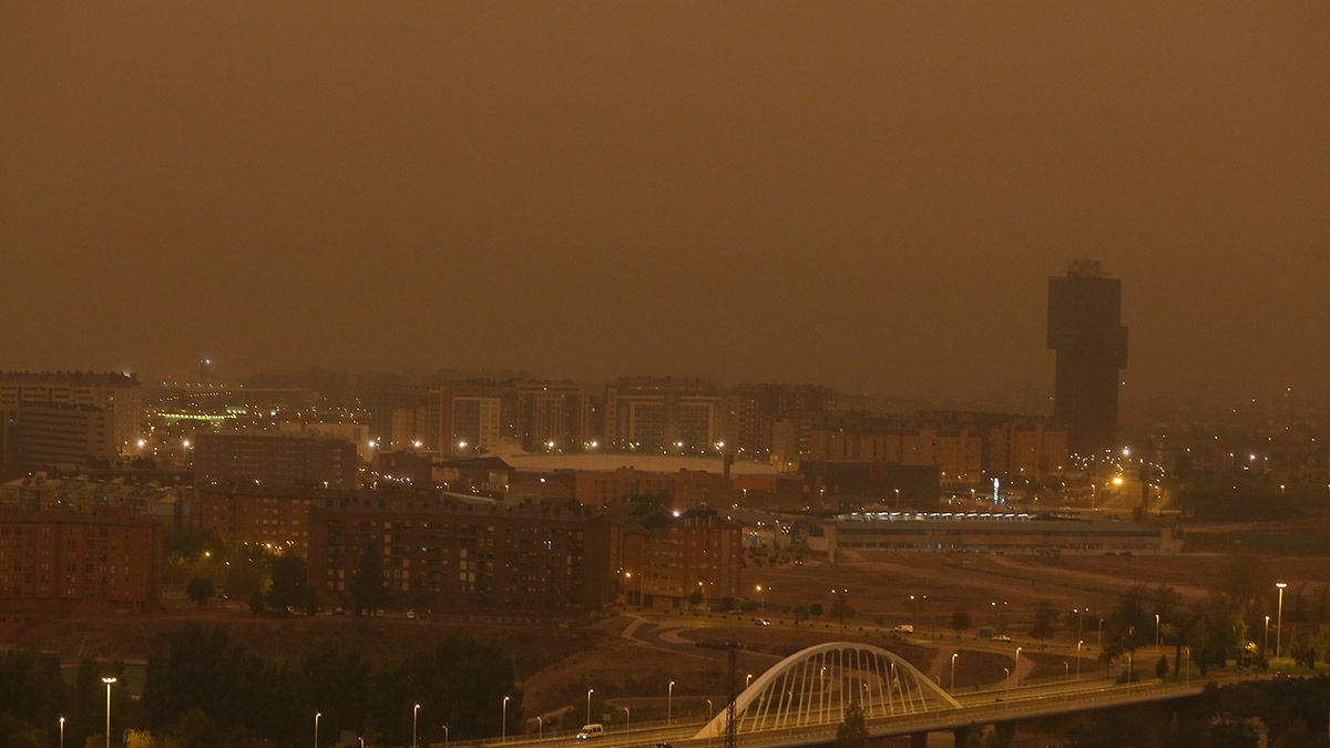 Imagen del amanecer en Ponferrada. | ICAL