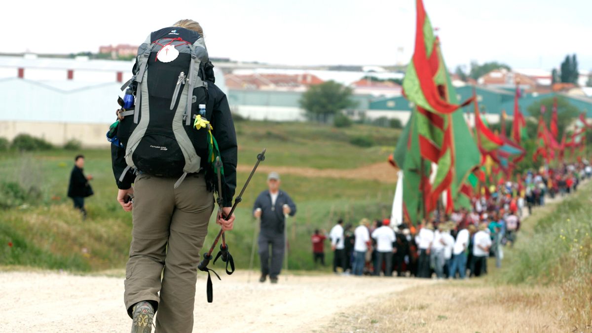 Cada vez son más los que deciden parar en León en su camino a Santiago | ICAL