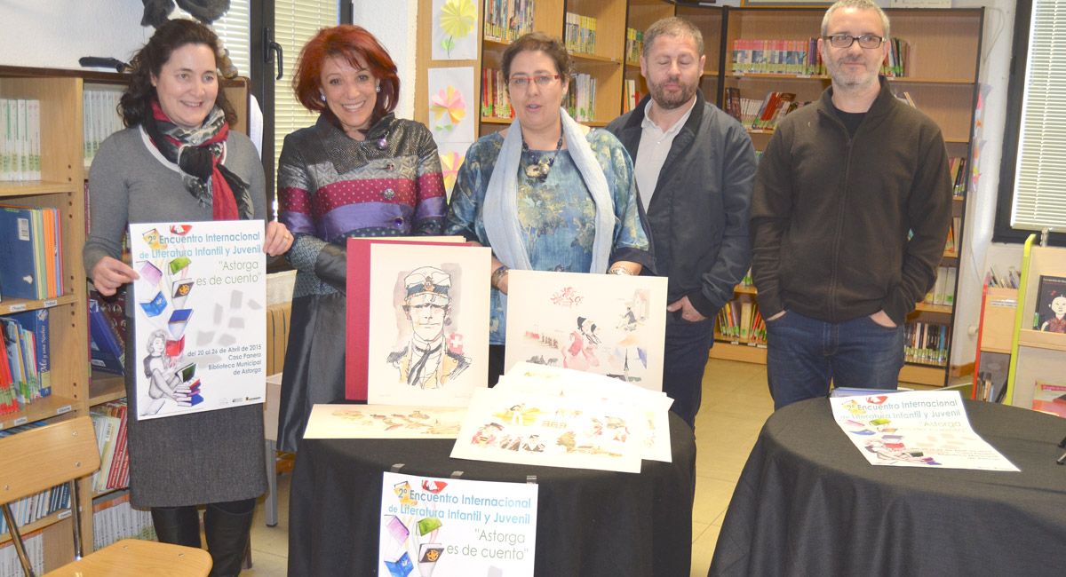 Imagen de la presentación del Encuentro que tuvo lugar ayer en la biblioteca municipal de Astorga. | P. FERRERO