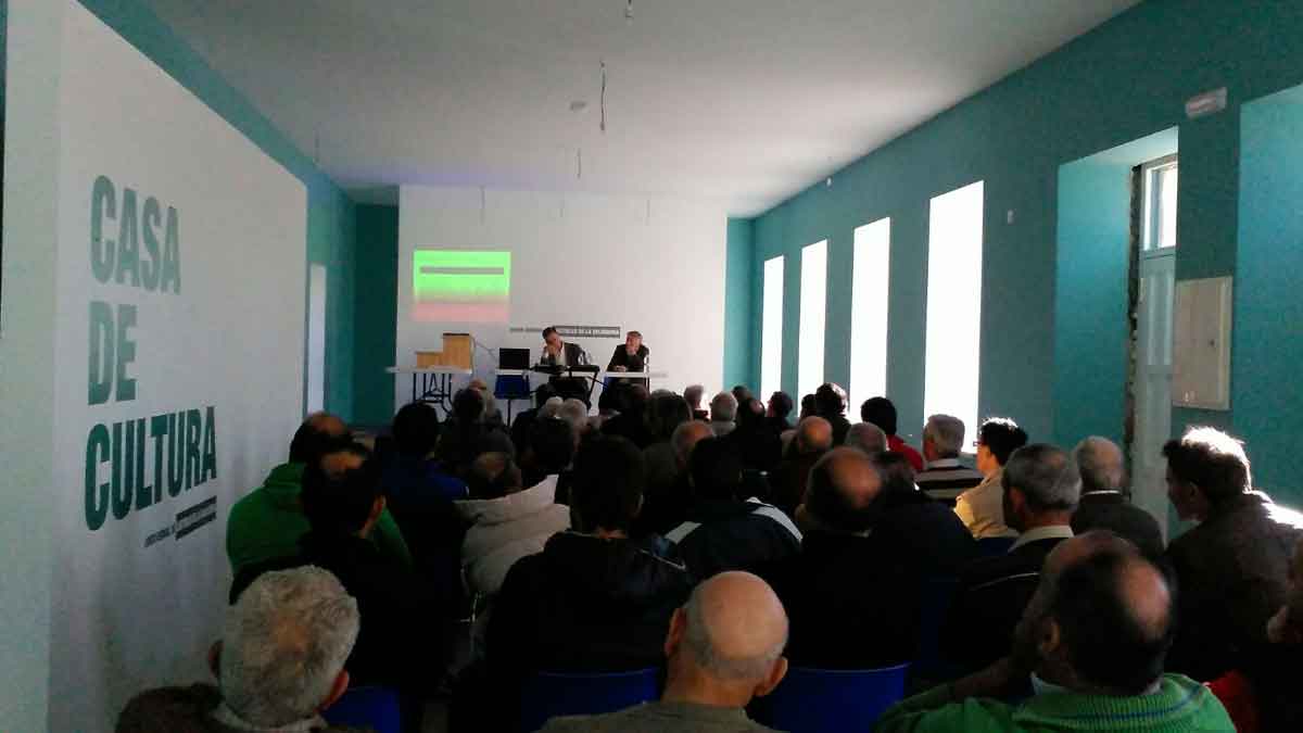 Un momento de la reunión de la CHD de este martes. | L.N.C.