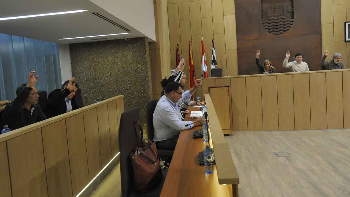 El pleno celebrado este jueves en Villaquilambre será el último ordinario del año. | DANIEL MARTÍN