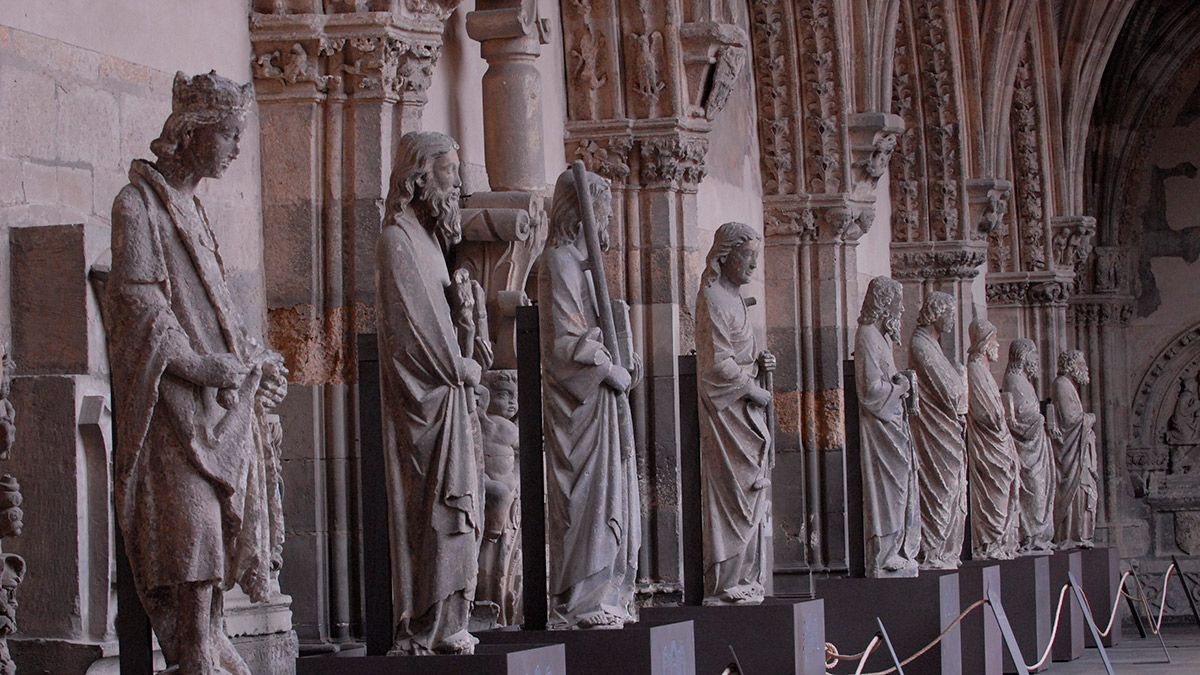 Claustro interior de la Catedral de León. | MAURICIO PEÑA