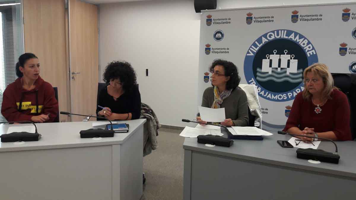 Un momento de la presentación de esta iniciativa ante las ampas del municipio. | L.N.C.