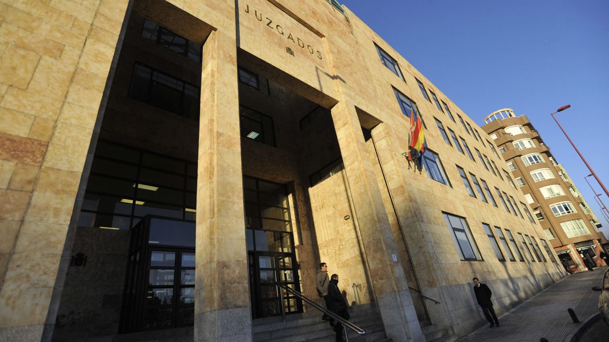 El Juzgado de Instrucción número 7 de León es el especializado en las demandas por la cláusula suelo. | DANIEL MARTÍN