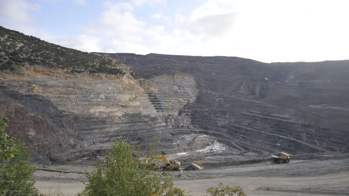 El Senado rechaza dar preferencia al consumo del carbón nacional frente al importado. | DANIEL MARTÍN