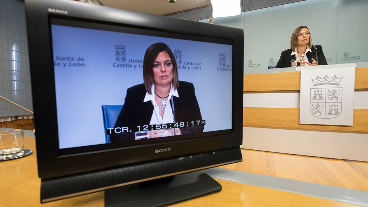 Milagros Marcos durante la rueda de prensa tras el Consejo de Gobierno. | ICAL