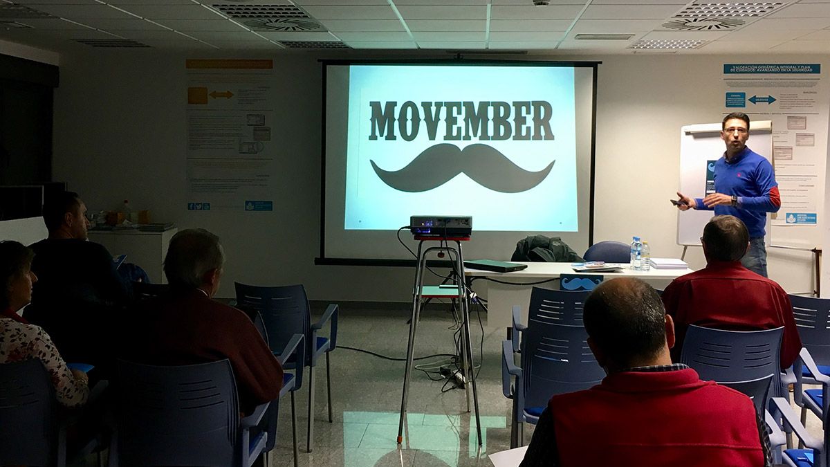 Conferencia sobre el cáncer de próstata en el Hospital San Juan de Dios. | L.N.C.