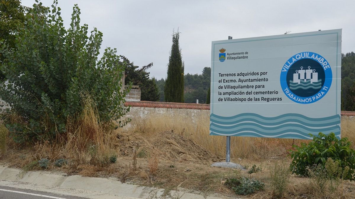 Zona hacia la que se extenderá la ampliación del cementerio de Villaobispo de las Regueras. | L.N.C.