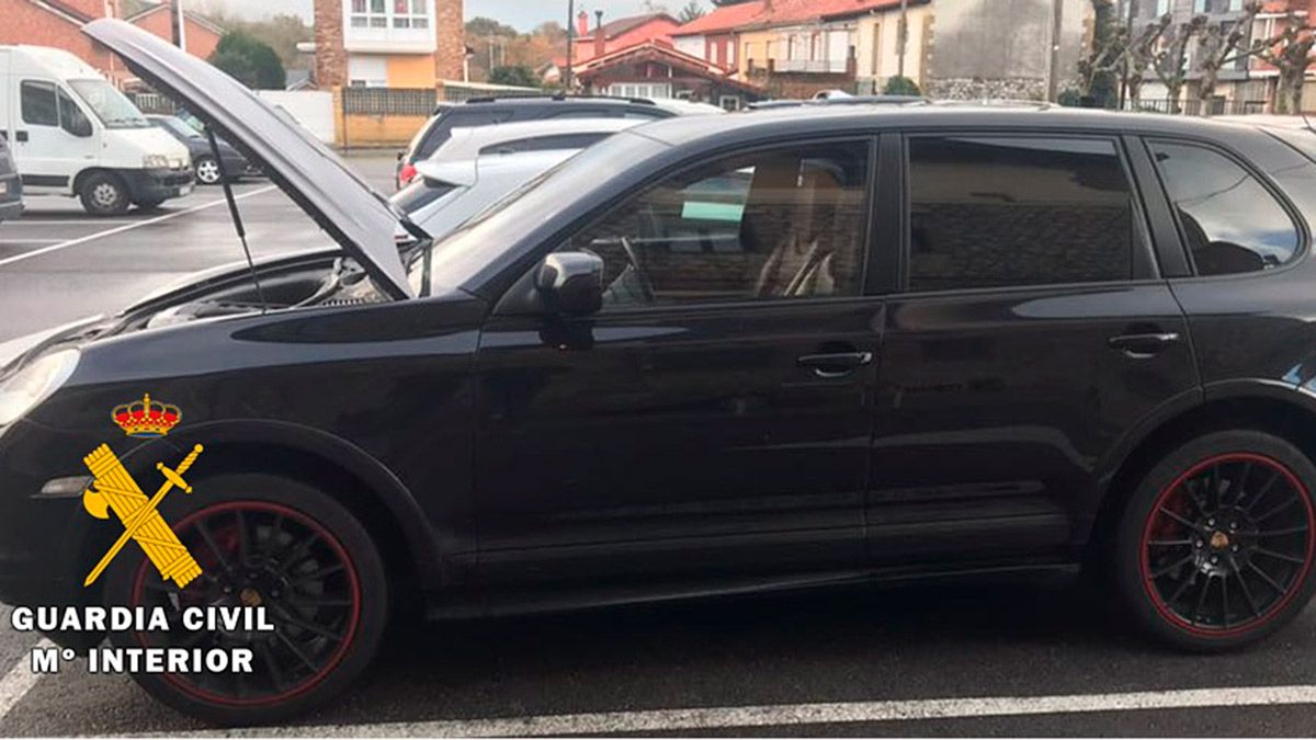 coche-cazado-231217.jpg