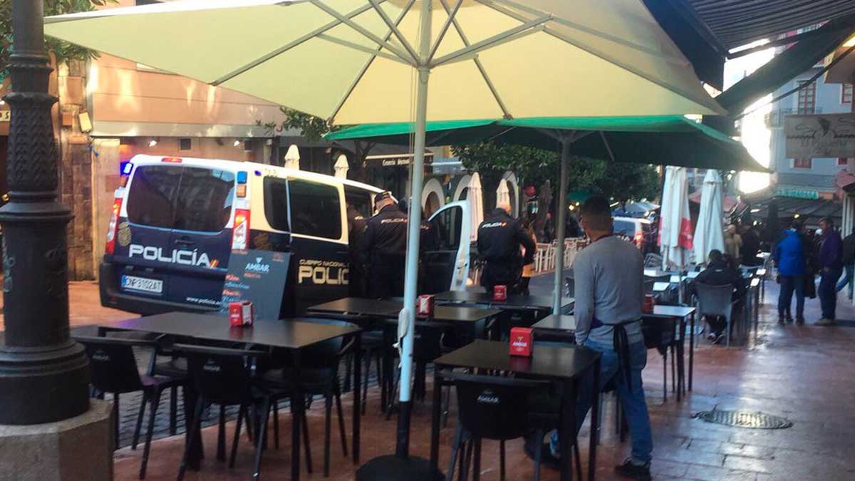 Incidentes sucedidos en Oviedo. | @DALAINETOR