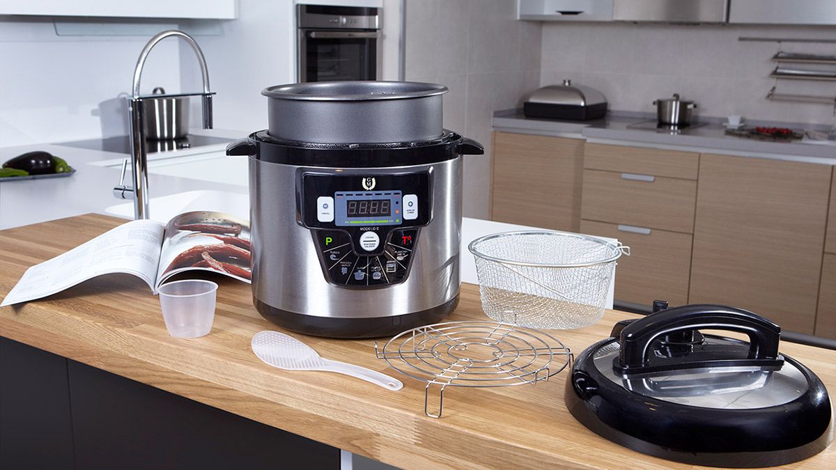 De las antiguas ollas de barro se ha pasado a estas, mucho más modernas y que combinan evolución tecnológica con pasión por la cocina.